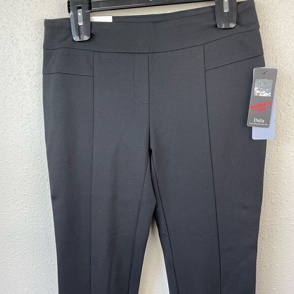 NWT Dalia Modern Fit Skinny Leg Pants Size 8 - Picture 2 of 8